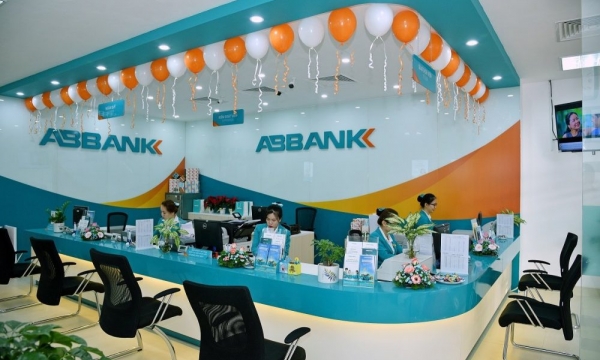 Xuất hiện cổ phiếu ngân hàng dưới mệnh giá