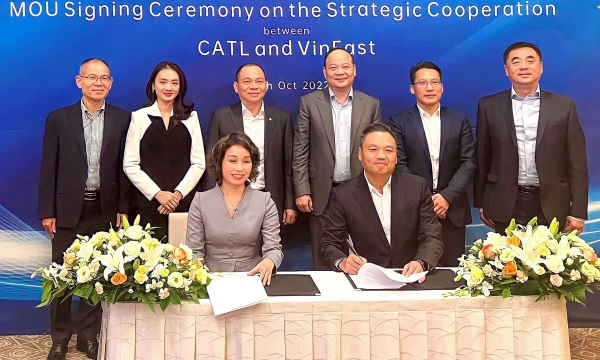 CATL và VinFast hợp tác chiến lược toàn cầu, thúc đẩy di chuyển điện hóa