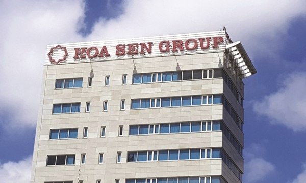 Lãnh đạo Hoa Sen Group đua nhau “bán tháo” cổ phiếu