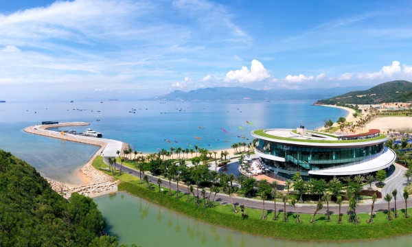 Đến MerryLand Quy Nhơn ngắm những cây cầu có 1-0-2 ở Việt Nam