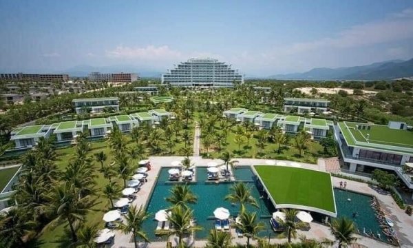 Tận hưởng kỳ nghỉ trăng mật ngọt ngào tại resort 5 sao Cam Ranh Riviera