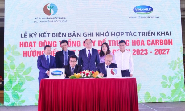 Tiếp nối thành công của quỹ 1 triệu cây xanh, Vinamilk tiếp tục trồng cây hướng đến mục tiêu Net Zero 2050