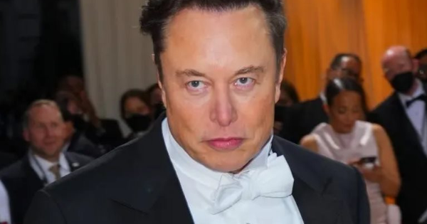 Nóng: Elon Musk đang tìm người mua lại cổ phiếu Twitter bằng đúng mức giá mà ông từng trả
