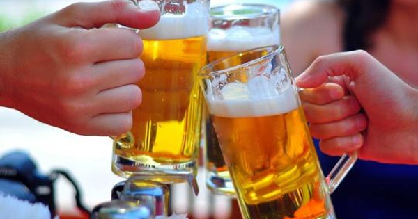 Hai “ông lớn” ngành bia Sabeco và Habeco đang 'đốt' bao nhiêu tiền cho quảng cáo, khuyến mại?