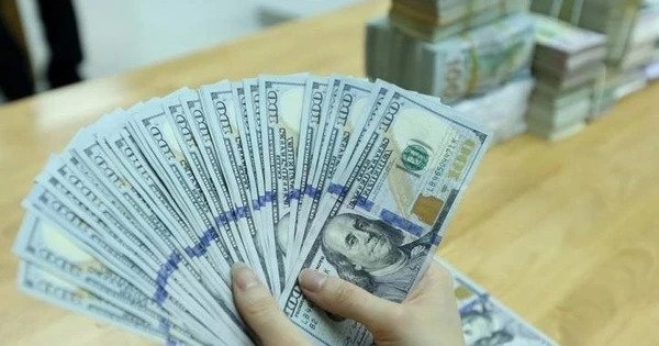Tỷ giá ngoại tệ hôm nay 7/2: USD tiếp đà tăng