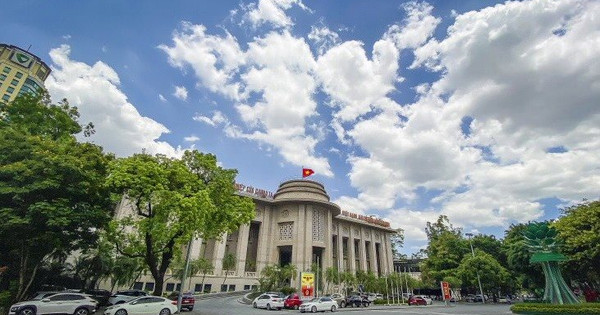 NHNN cấp tập hút tiền về, gần 49.000 tỷ đến giữa tháng 5 mới trở lại thị trường