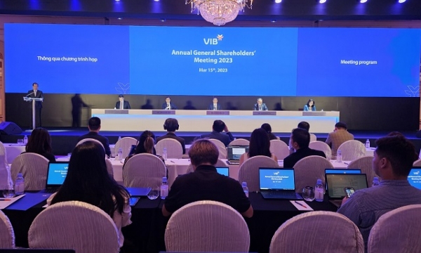 Ngân hàng VIB nhận định kênh Bancassurance sẽ tăng trưởng tốt giữa lúc niềm tin khách hàng 'suy giảm'