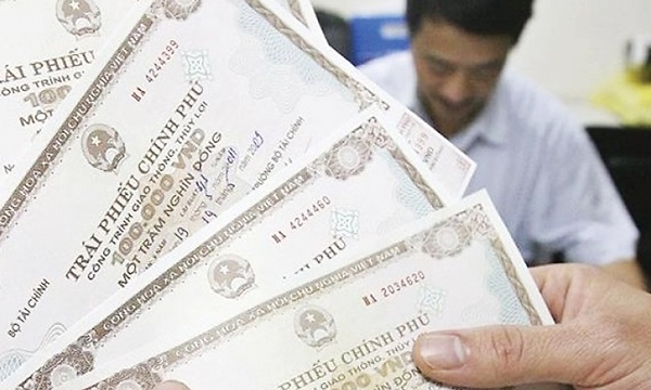 Lãi suất huy động trái phiếu chính phủ tiếp tục xu hướng giảm