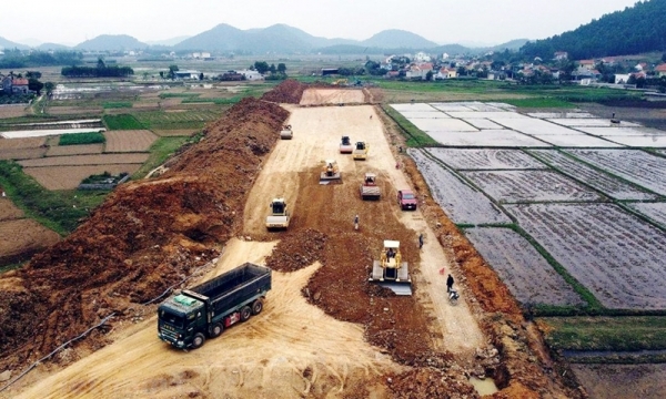 Các dự án cao tốc đang cố gắng về đích năm 2023