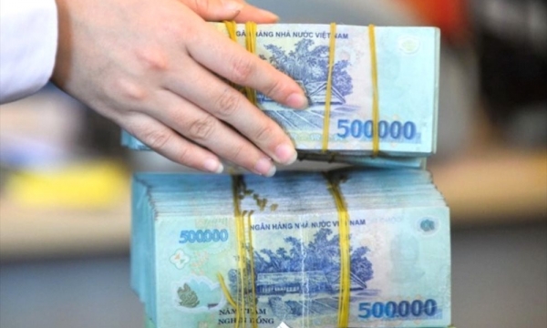 Ngân hàng nhộn nhịp chốt danh sách cổ đông chia cổ tức, tăng vốn khủng