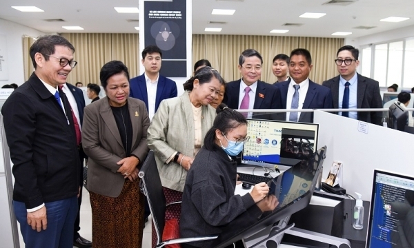 Phó Thủ tướng Campuchia thăm và làm việc tại THACO Chu La