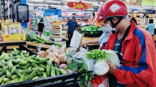 Tăng lương, mong đừng tăng giá!