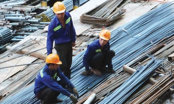Doanh nghiệp xây dựng lao đao do giá vật liệu tăng cao, không có hợp đồng mới