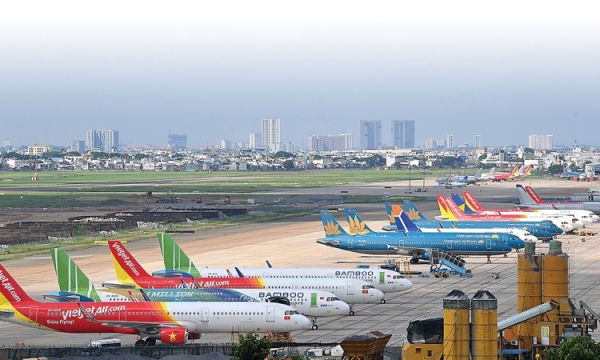 Đề xuất tăng trần giá vé máy bay nội địa