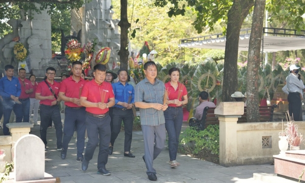 Nhắc nhớ thế hệ trẻ lòng biết ơn với quá khứ