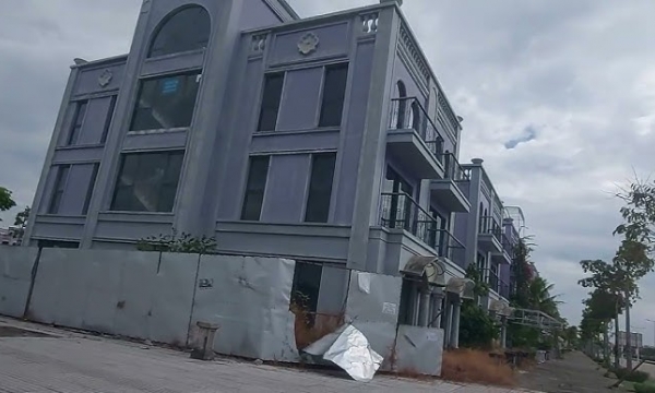 Phát triển ồ ạt, hàng loạt khu nhà phố thương mại ở Phú Quốc bị bỏ trống