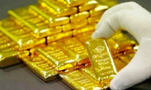 Giá vàng liên tiếp giảm sâu do đồng USD tăng cao