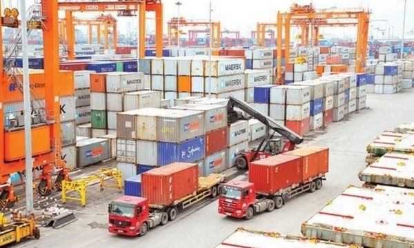 Xuất nhập khẩu đã tăng trưởng trở lại