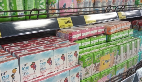 Bác sĩ dinh dưỡng nói uống sữa trái cây thường xuyên có thể làm trẻ biếng ăn