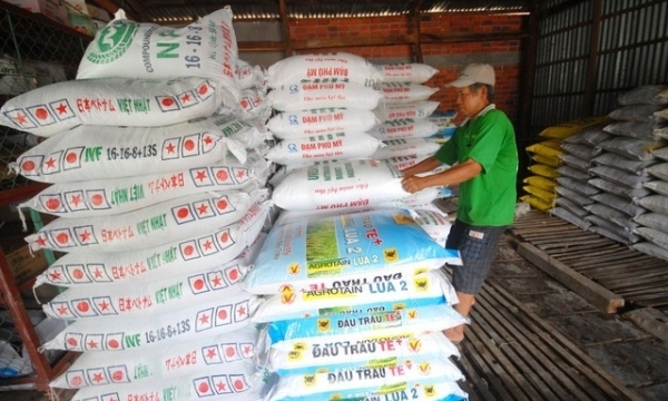 Giá phân bón hôm nay 27/8: Giao dịch trầm lắng