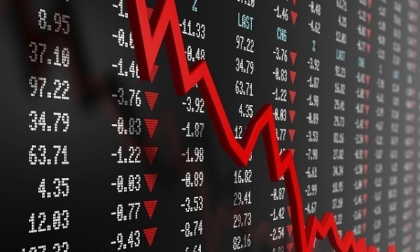 Tin nhanh chứng khoán ngày 14/9: Nhóm bất động sản bị bán mạnh, VN Index tiếp tục giảm sâu