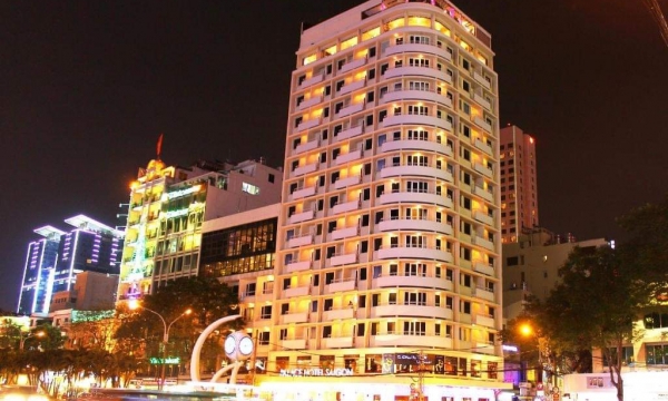 Chủ sở hữu loạt khách sạn “đất vàng” đình đám ở Hà Nội và TP.HCM liên tục báo lỗ