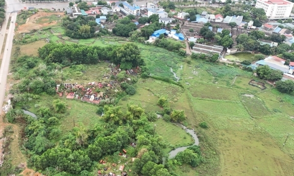 Tin bất động sản ngày 18/1: Đất trường học tại Thái Nguyên bị chuyển thành đất ở