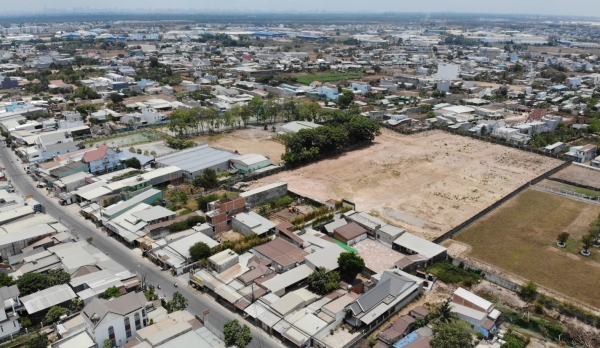 Tin bất động sản ngày 26/4: Long An kiểm tra, giám sát gần 170 dự án chậm tiến độ