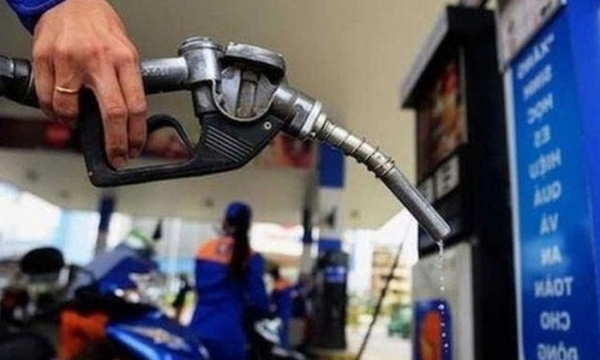 Giá các mặt hàng xăng dầu điều chỉnh nhẹ