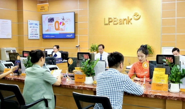 Tin ngân hàng ngày 18/5: LPBank được tăng vốn điều lệ lên 33.576 tỷ đồng