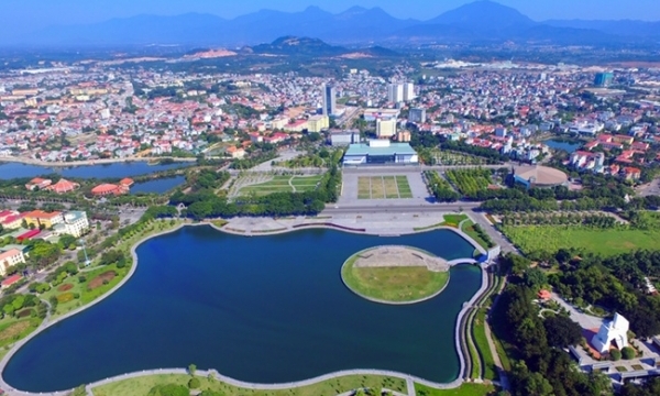 Tin bất động sản ngày 22/5: Vĩnh Phúc yêu cầu thu hồi hơn 2.000m2 'đất vàng' ven hồ Đầm Vạc