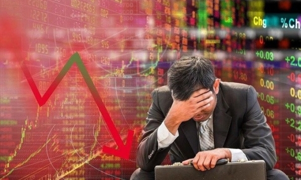 Tin nhanh chứng khoán ngày 5/8: VN Index 'rơi tự do', hàng loạt cổ phiếu 'múa bên trăng'