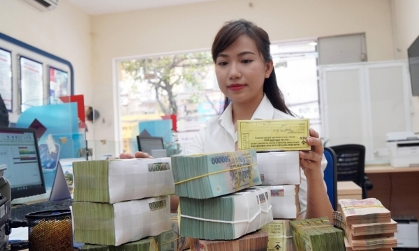 Điểm tin ngân hàng ngày 4/10: Tiền gửi doanh nghiệp vào ngân hàng giảm mạnh