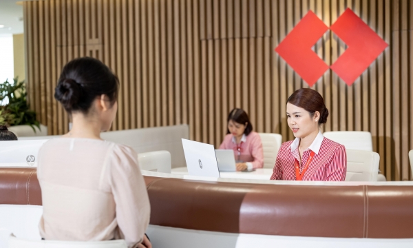 Techcombank lập kỷ lục lợi nhuận quý 3, tiếp đà tăng trưởng bền vững