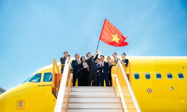 Khát vọng bầu trời và tầm nhìn của Bầu Hiển