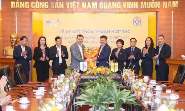 PVcomBank và Bệnh viện Ung Bướu Hà Nội ký kết thỏa thuận hợp tác toàn diện