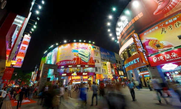 Sức nóng kinh tế đêm: Bài học từ những điểm đến sôi động nhất thế giới