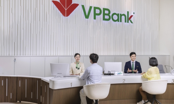 Tăng trưởng đồng bộ ở cả tín dụng và huy động, VPBank sẵn sàng hiện thực hóa kế hoạch kinh doanh năm 2025