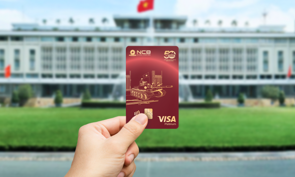 Thẻ tín dụng NCB phiên bản đặc biệt mừng 30/4: Một chiếc thẻ, hai giá trị