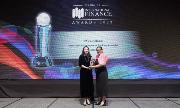 IFM vinh danh PVcomBank ở 2 hạng mục giải thưởng