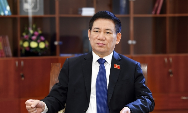 Bộ Tài chính thực hiện nhiều giải pháp bảo vệ nhà đầu tư