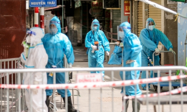 Hà Nội: Dừng các dịch vụ không thiết yếu, hoạt động tập trung đông người theo cấp độ dịch