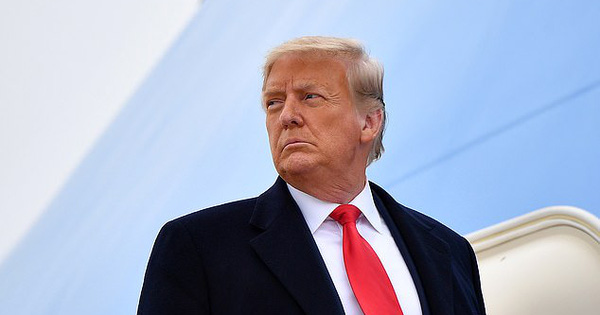 Tổng thống Trump muốn kết thúc nhiệm kỳ 'hoành tráng', Lầu Năm Góc trả lời đầy phũ phàng