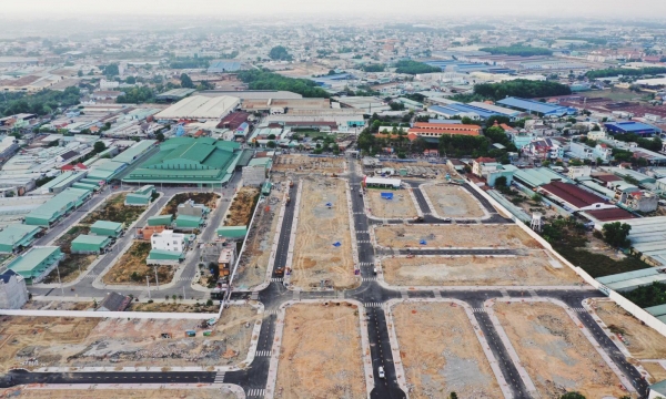 Bộ Xây dựng chỉ ra những điểm 'nóng'trên thị trường bất động sản, đất nền tăng giá chóng mặt