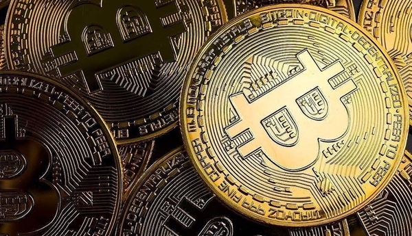 Bitcoin vượt ngưỡng 60.000 USD, ai có thể giàu hơn Elon Musk?