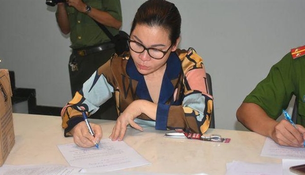 Đại gia Vũng Tàu bị bắt; ông trùm truyền thông lao dốc