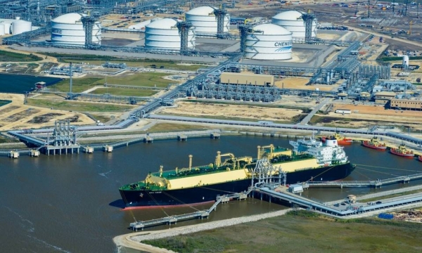 Các kho chứa khí đốt của Mỹ cạn kiệt do xuất khẩu LNG sang châu Âu và châu Á