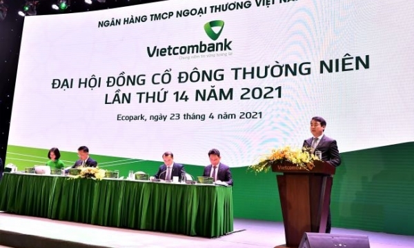 Vietcombank 2021 báo lãi khủng, tăng 70% so với cùng kỳ