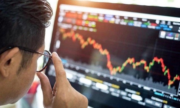 Nhận định thị trường chứng khoán ngày 12/5: VN-Index sẽ có quán tính tăng điểm