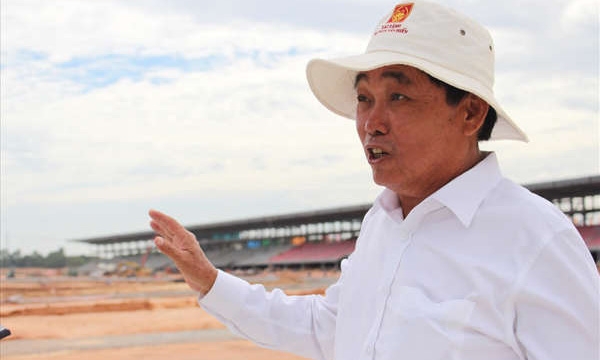 Sau khi tặng 127 lô đất để chung tay chống Covid, ông Dũng 'lò vôi' lại tuyên bố hiến thêm 2ha đất nữa tổng trị giá 1.000 tỷ đồng
